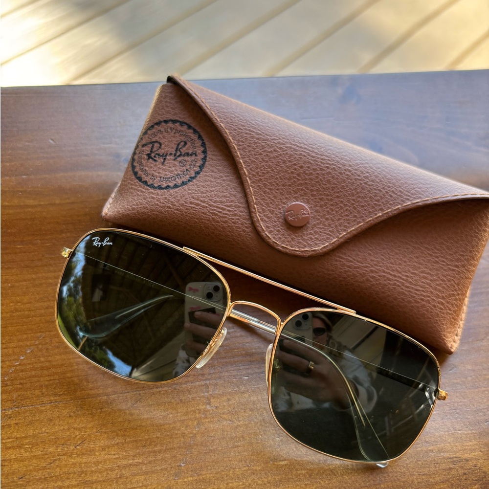Men's Ray-Ban Gold Frame Sunglasses with Case